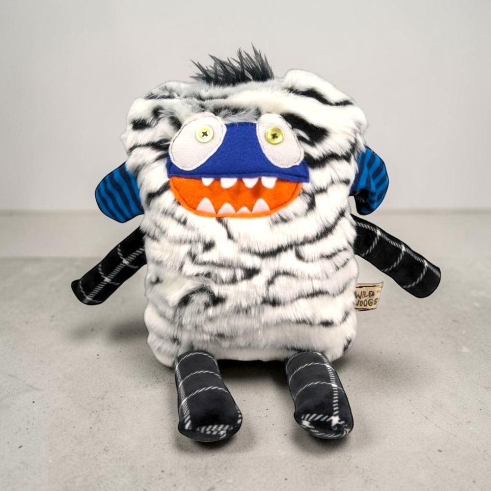 Wild Woogs‎ OOAK Handmade Monster Plush Fabric Art Soft Sculpture Rare Upcycled - Picture 11 of 11